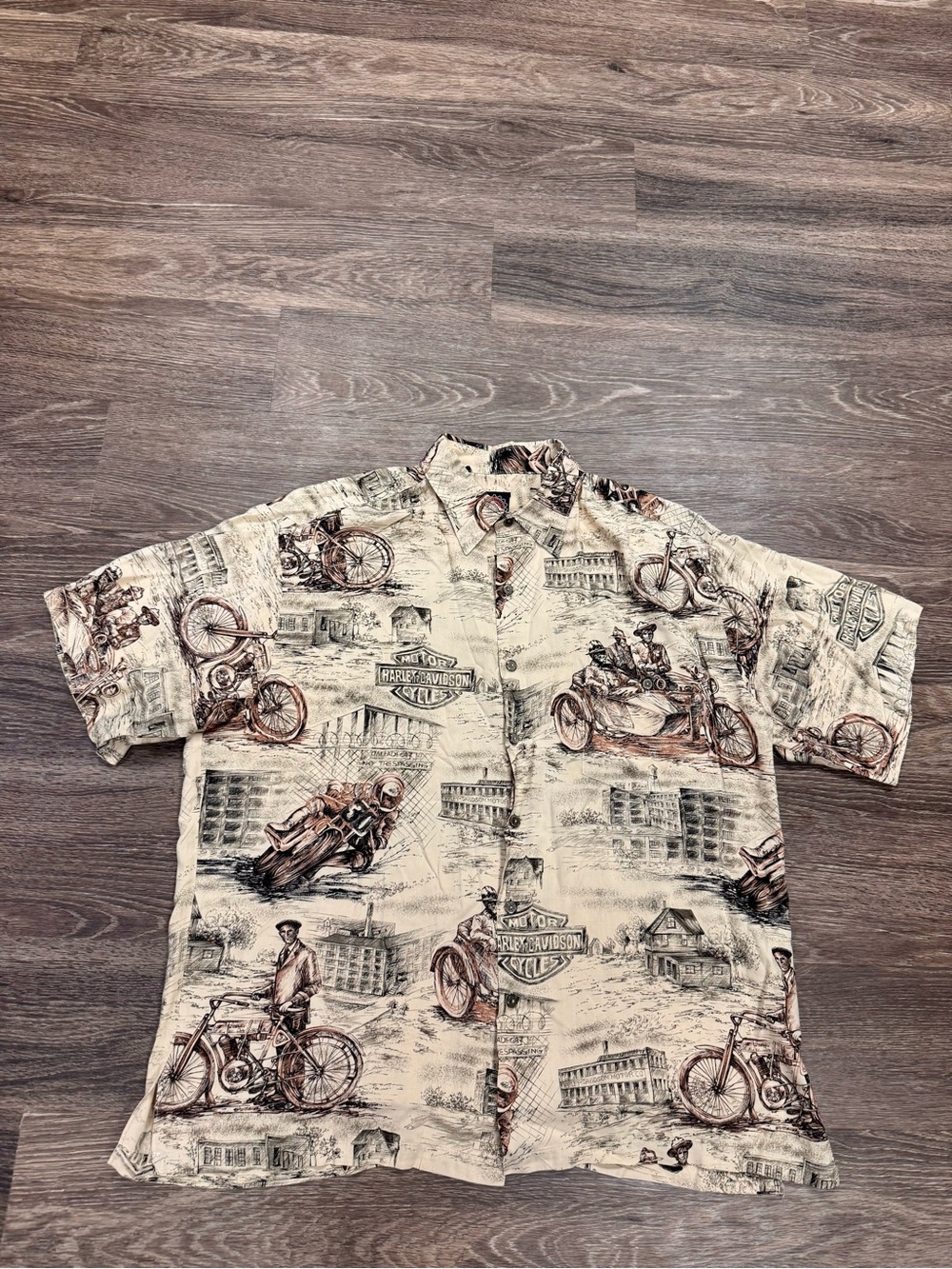 Vintage Harley-Davidson All Over Print Button Up Shirt XL Biker Camp